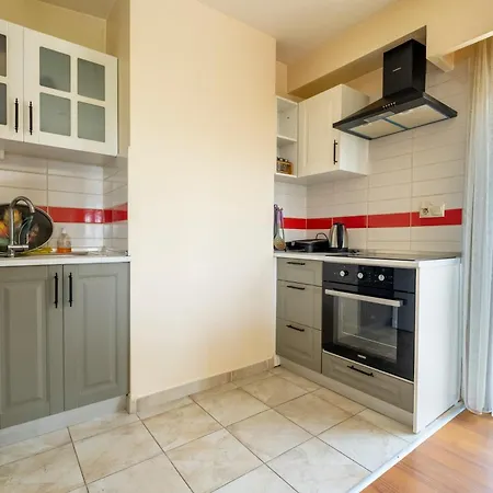 Bosphorus View - Location - Spacious 1 Bedroom - Elevator Istambul