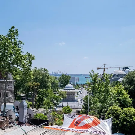 Bosphorus View - Location - Spacious 1 Bedroom - Elevator